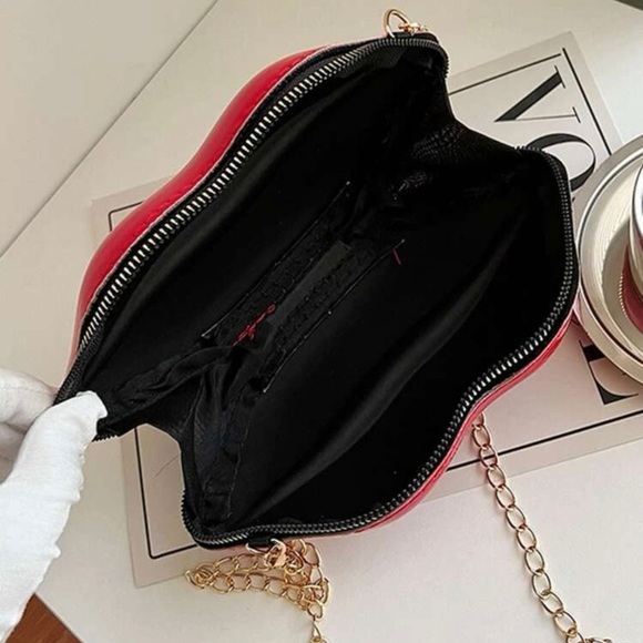 Lip Shaped Purse PU Banquet Evening Banquet Bags Young Girl Party Clutch - Picture 5 of 5